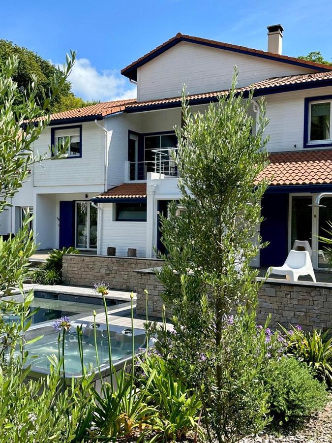 Villa Uhaina 비아히쯔 외부 사진